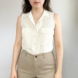 Equipment Silk Top Womens XS Cream Semi-Sheer Sleeveless Button‎ Up Tank Preppy